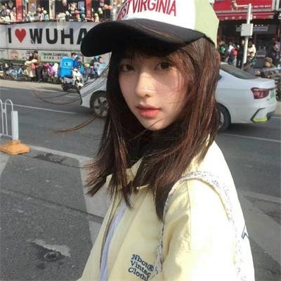香闺春暖